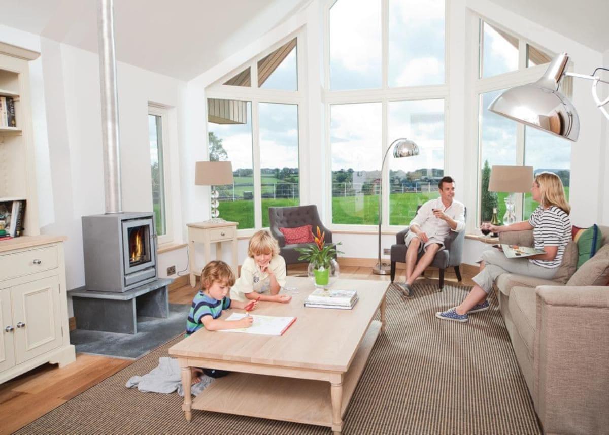 شارد Swandown Lodges المظهر الخارجي الصورة