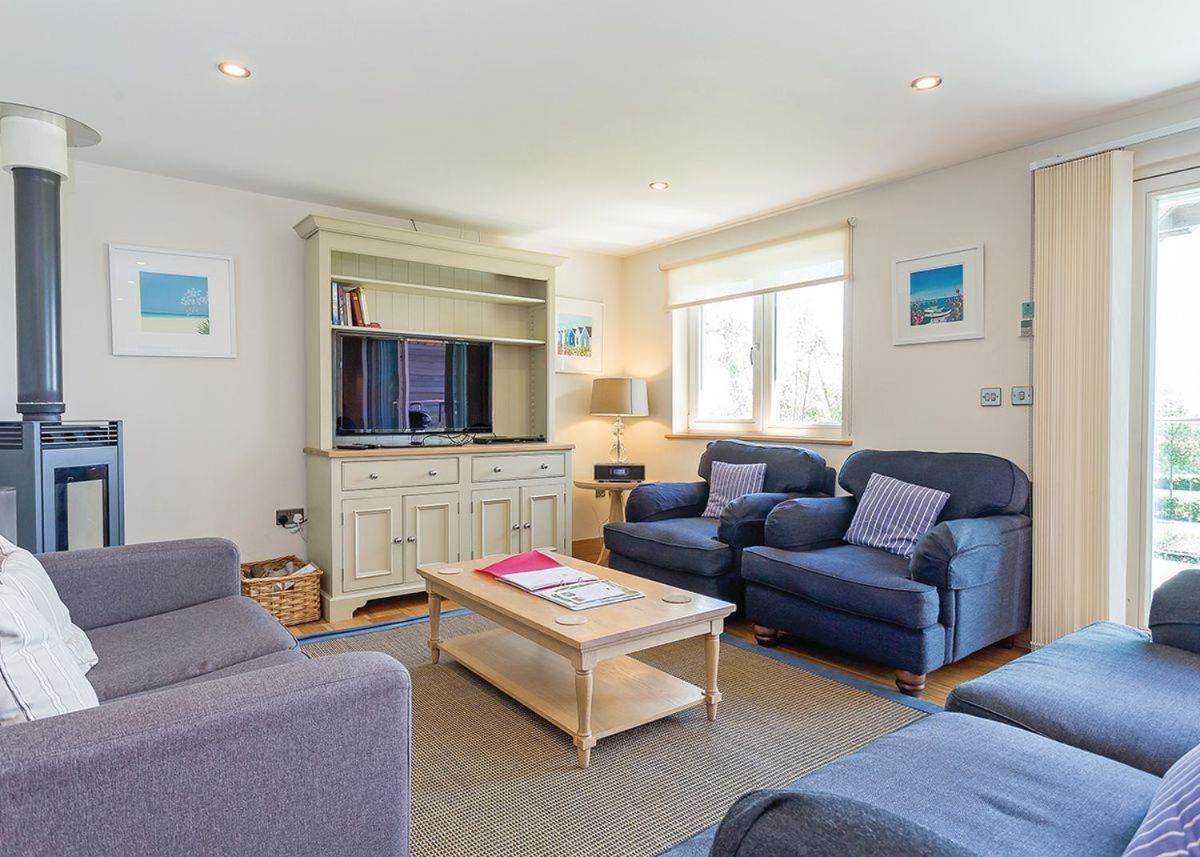 شارد Swandown Lodges المظهر الخارجي الصورة