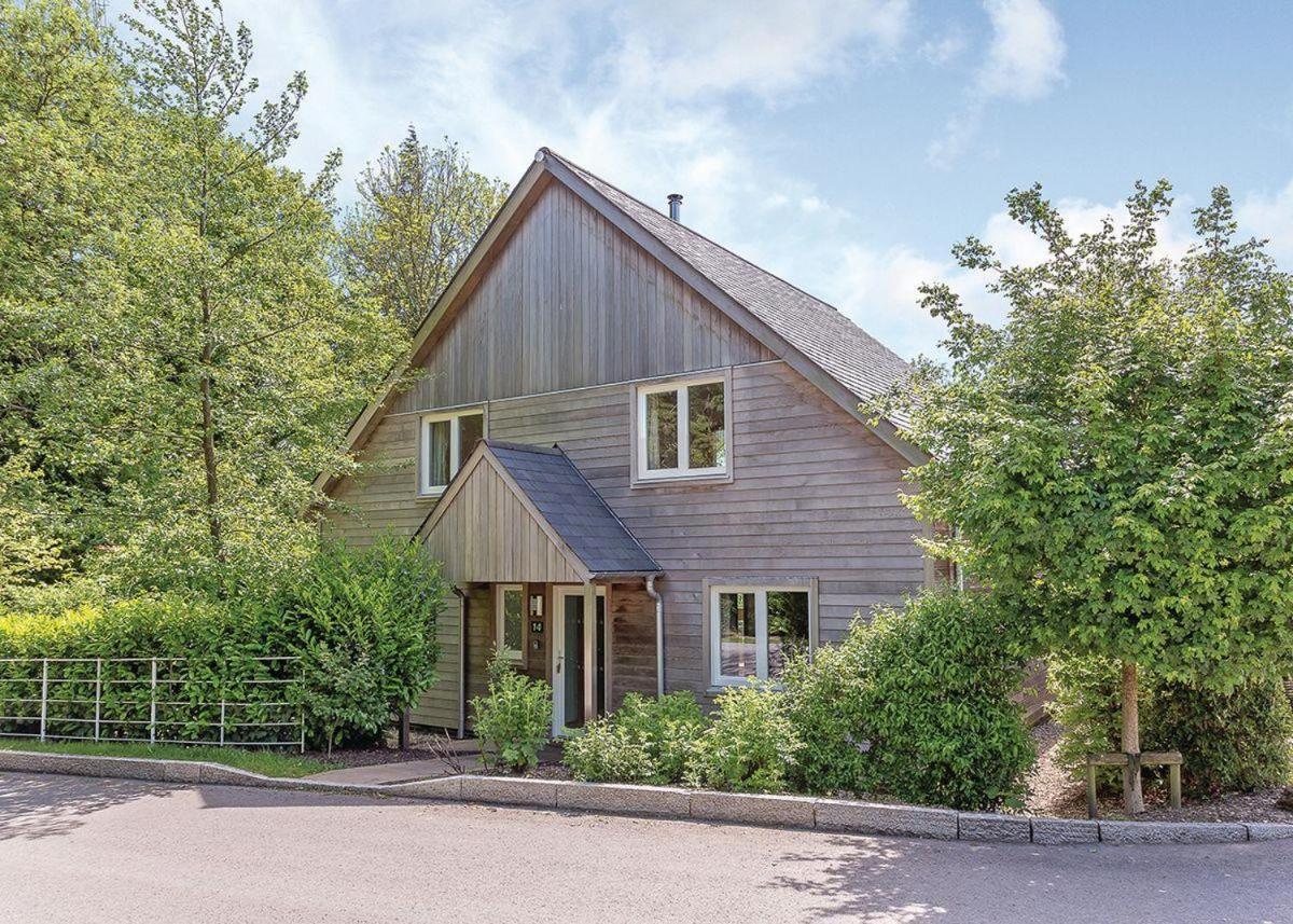 شارد Swandown Lodges المظهر الخارجي الصورة