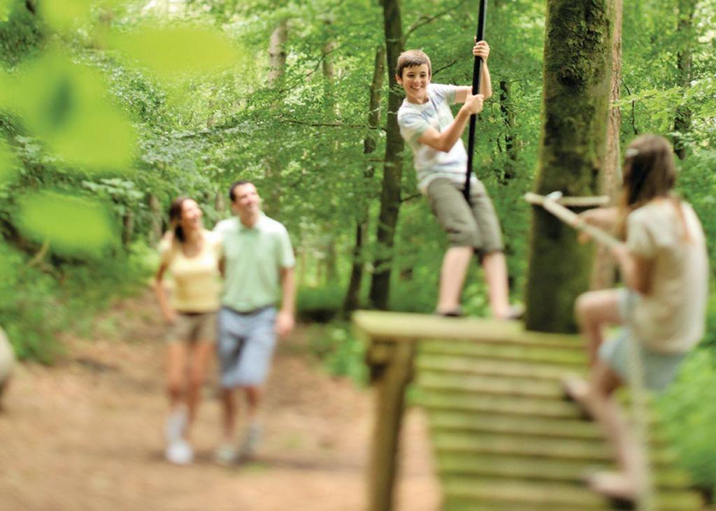 شارد Swandown Lodges المظهر الخارجي الصورة