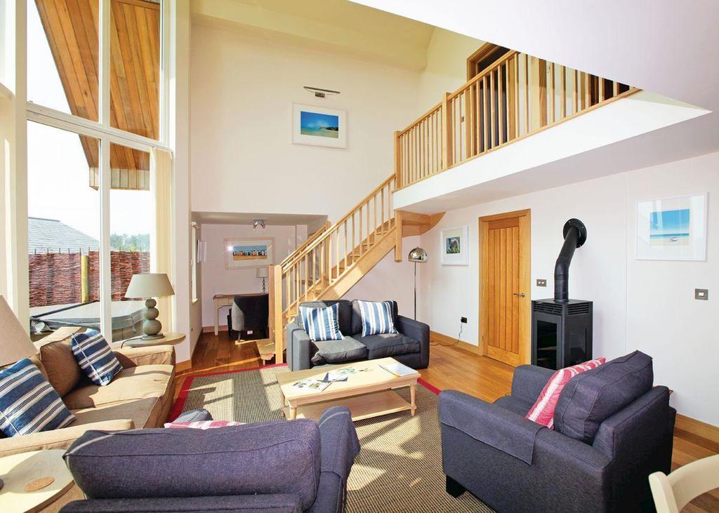 شارد Swandown Lodges المظهر الخارجي الصورة